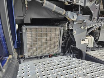 S520 V8 4x2 / 2 TANKS / PARKING COOLER / RETARDER